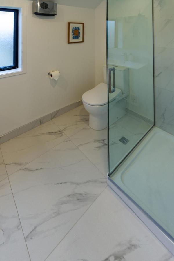Explore Addington And Cbd 1 Bed W/Carpark Christchurch Exterior photo